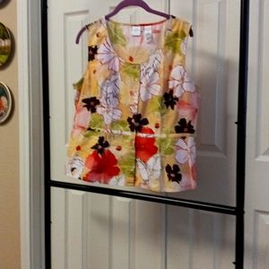 Ladies sleeveless top